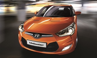 HYUNDAI Veloster 2017