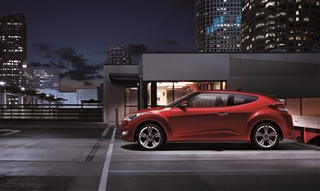 HYUNDAI Veloster 2017